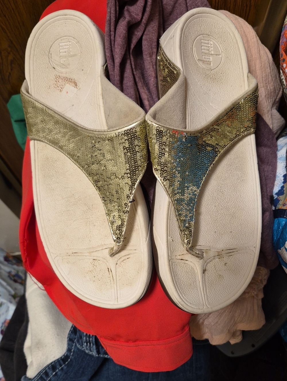 Fitflop Gold Sequin Thong Sandals